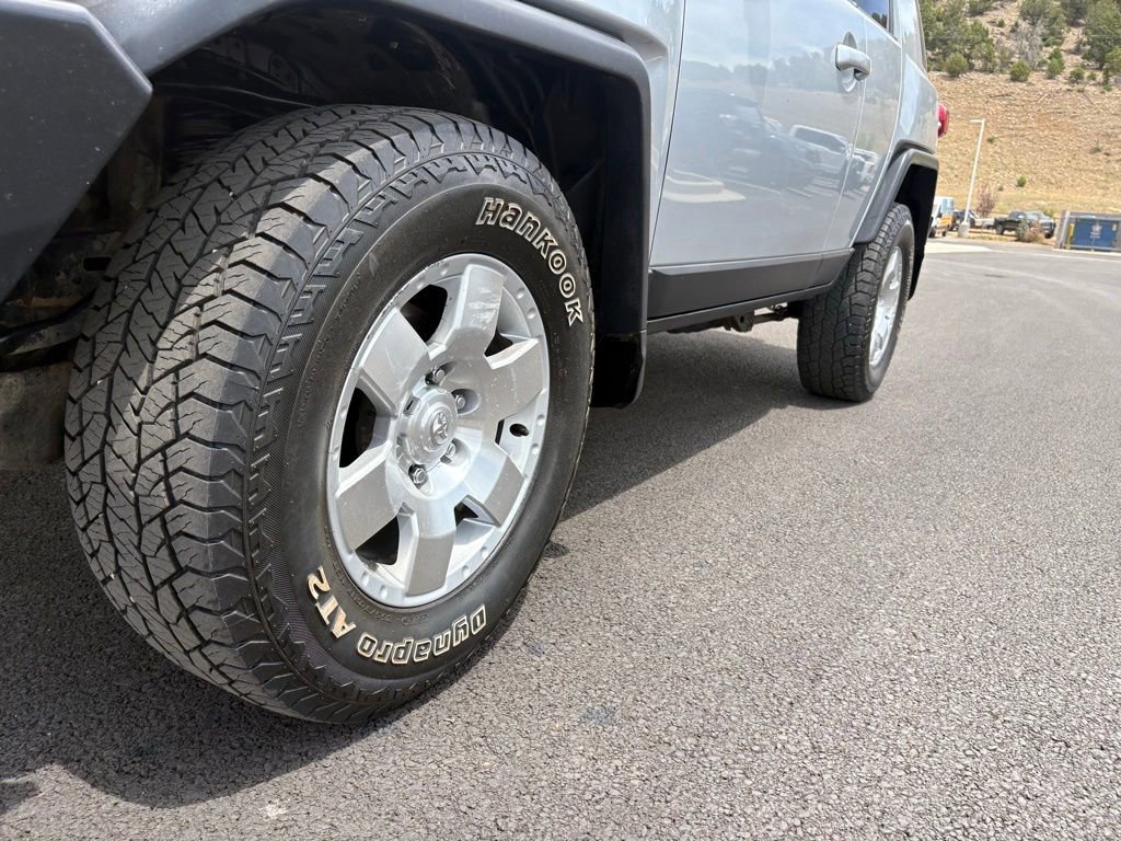 Used 2007 Toyota FJ Cruiser 4WD image 16