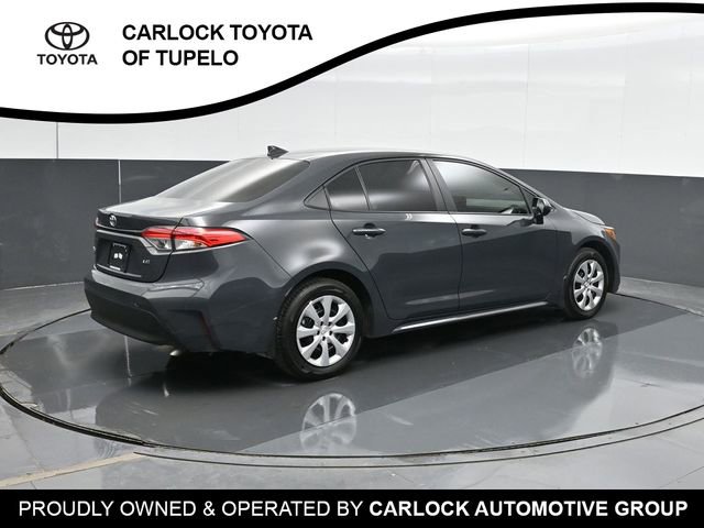 Used 2025 Toyota Corolla LE image 3