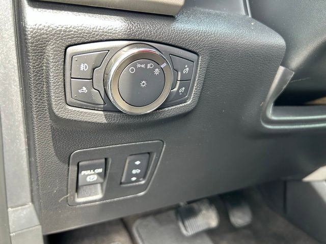 Used 2020 Ford F150 Lariat w/ Equipment Group 502A Luxury AWD/4WD image 27