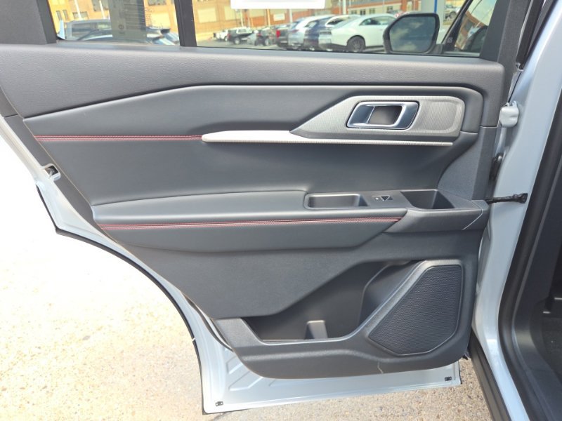 New 2026 Ford Explorer ST-Line AWD/4WD image 21