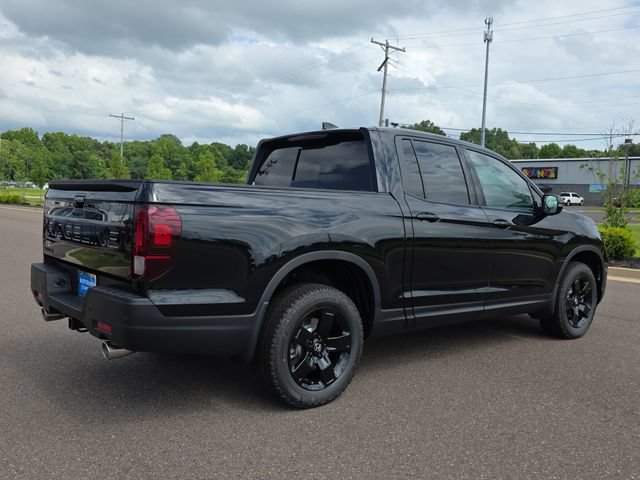 New 2026 Honda Ridgeline Black Edition image 3