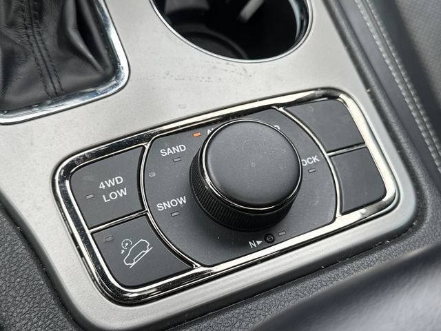 Used 2021 Jeep Grand Cherokee Limited w/ Quick Order Package 28K 80th AWD/4WD image 31