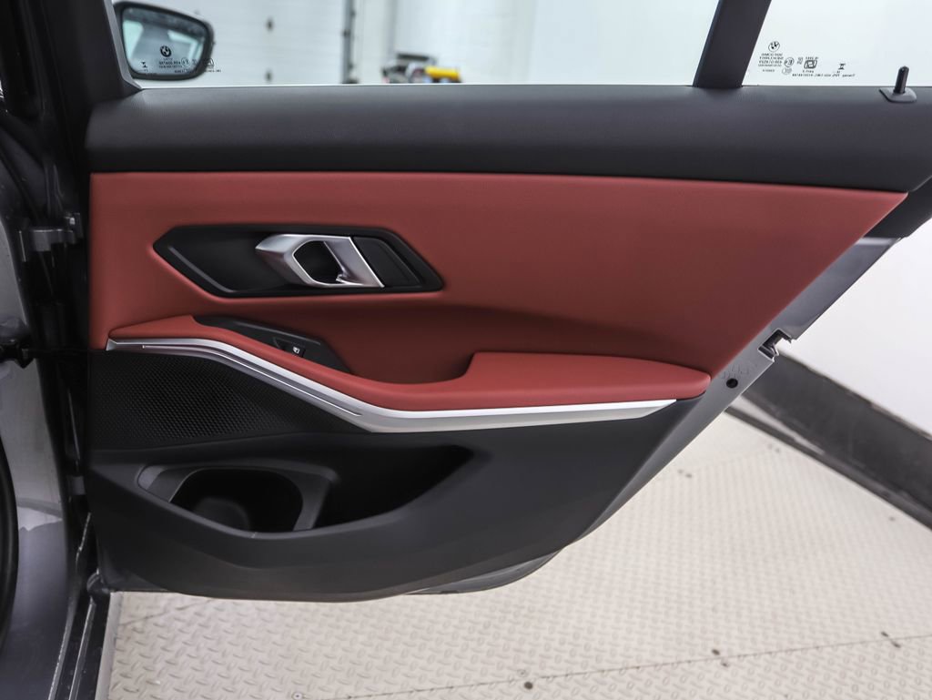 New 2026 BMW 330i xDrive Sedan w/ Convenience Package image 25