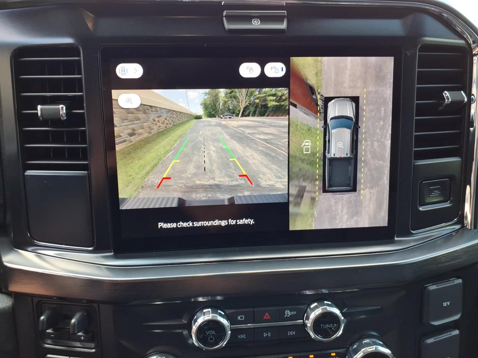 New 2026 Ford F350 Lariat AWD/4WD image 24