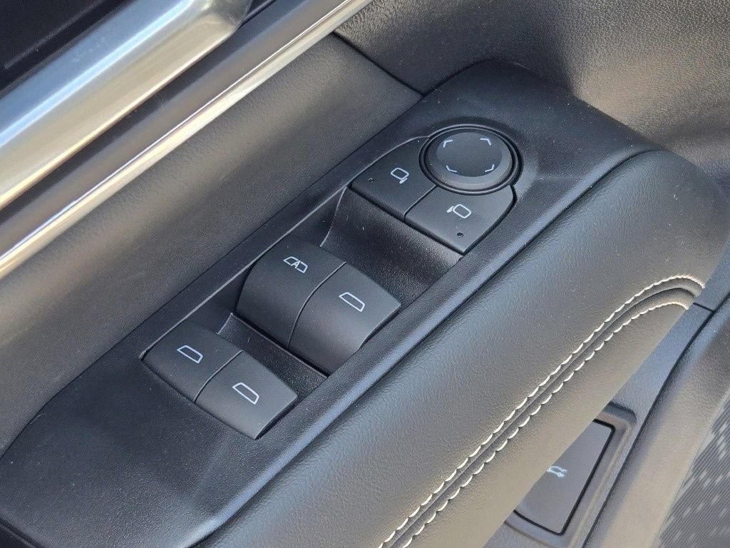 New 2027 GMC Terrain Elevation w/ Elevation Premium Package AWD/4WD image 33