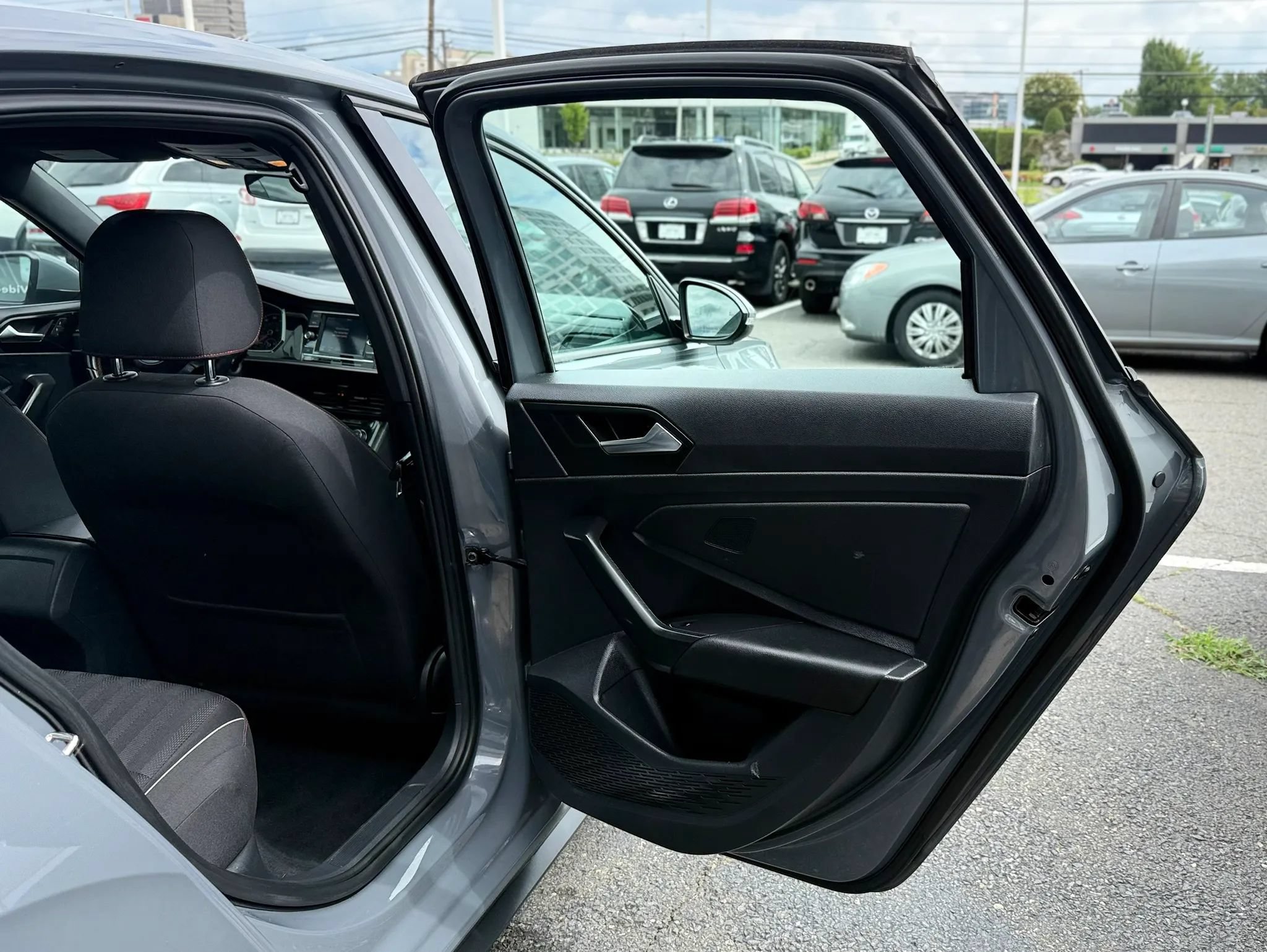 Used 2019 Volkswagen Jetta GLI FWD image 30