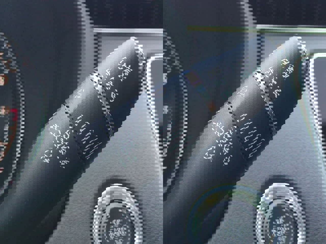 Used 2023 Cadillac XT4 Premium Luxury w/ Cold Weather Package image 25