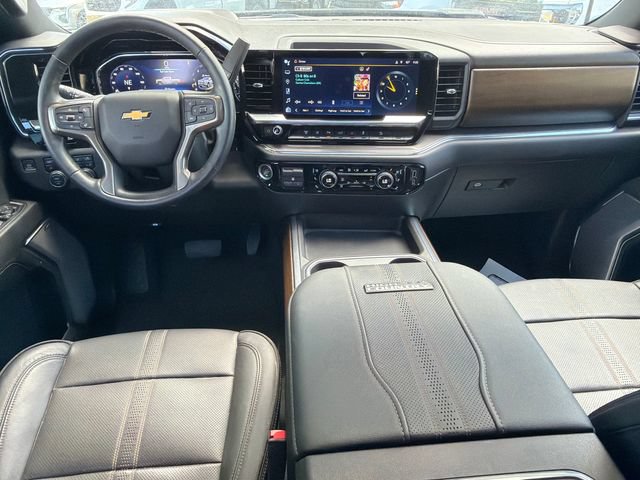 Used 2024 Chevrolet Silverado 2500 High Country w/ High Country Premium Package AWD/4WD image 22