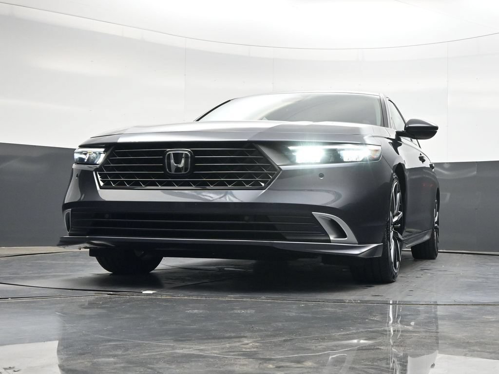 Certified 2023 Honda Accord Touring image 32