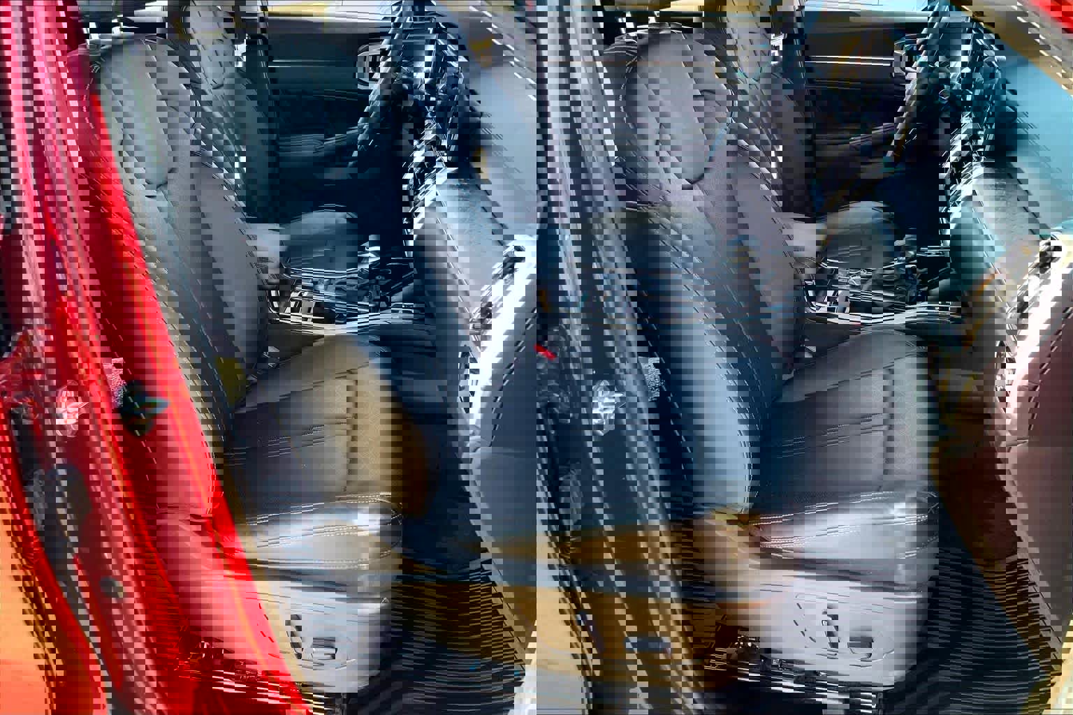 Used 2023 Kia Sorento SX image 8