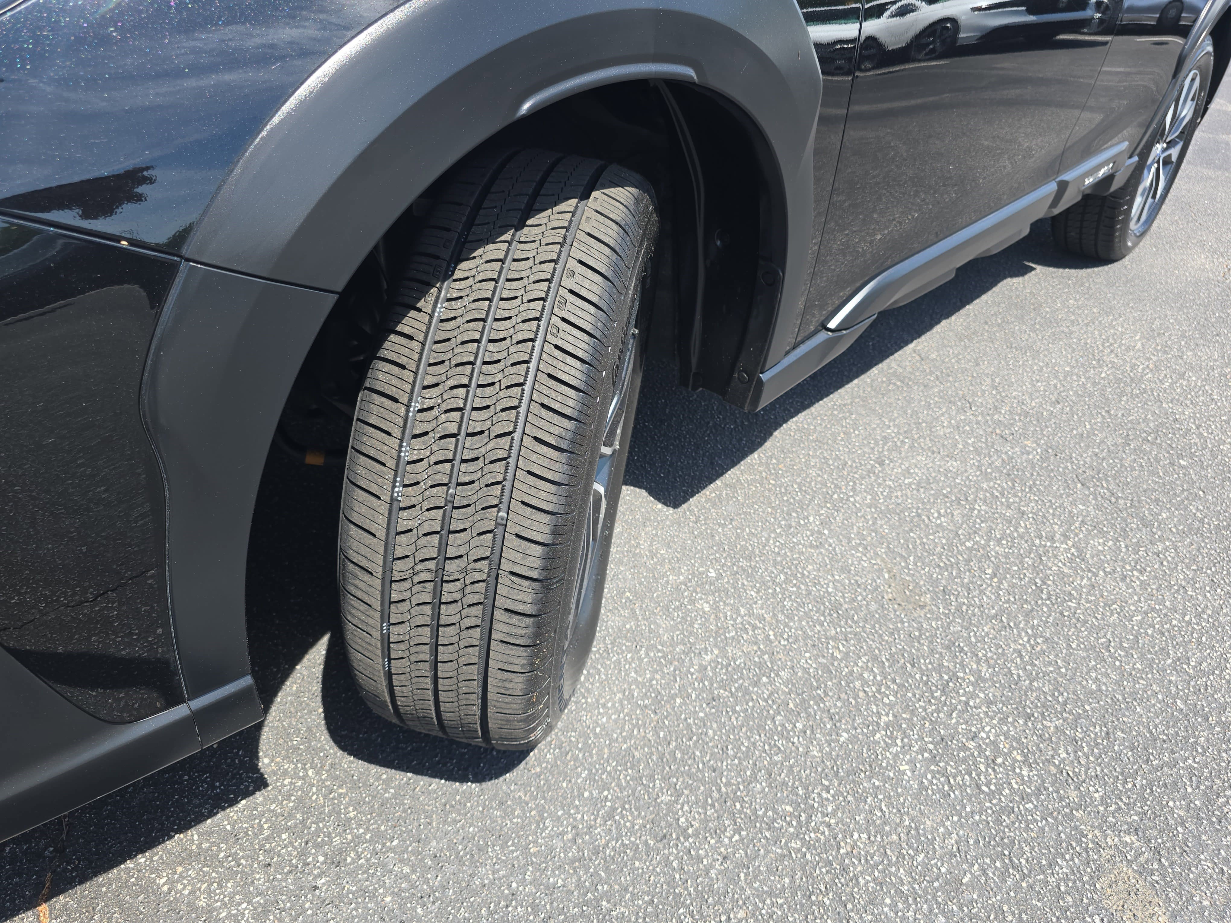 Used 2023 Subaru Outback Limited AWD/4WD image 35