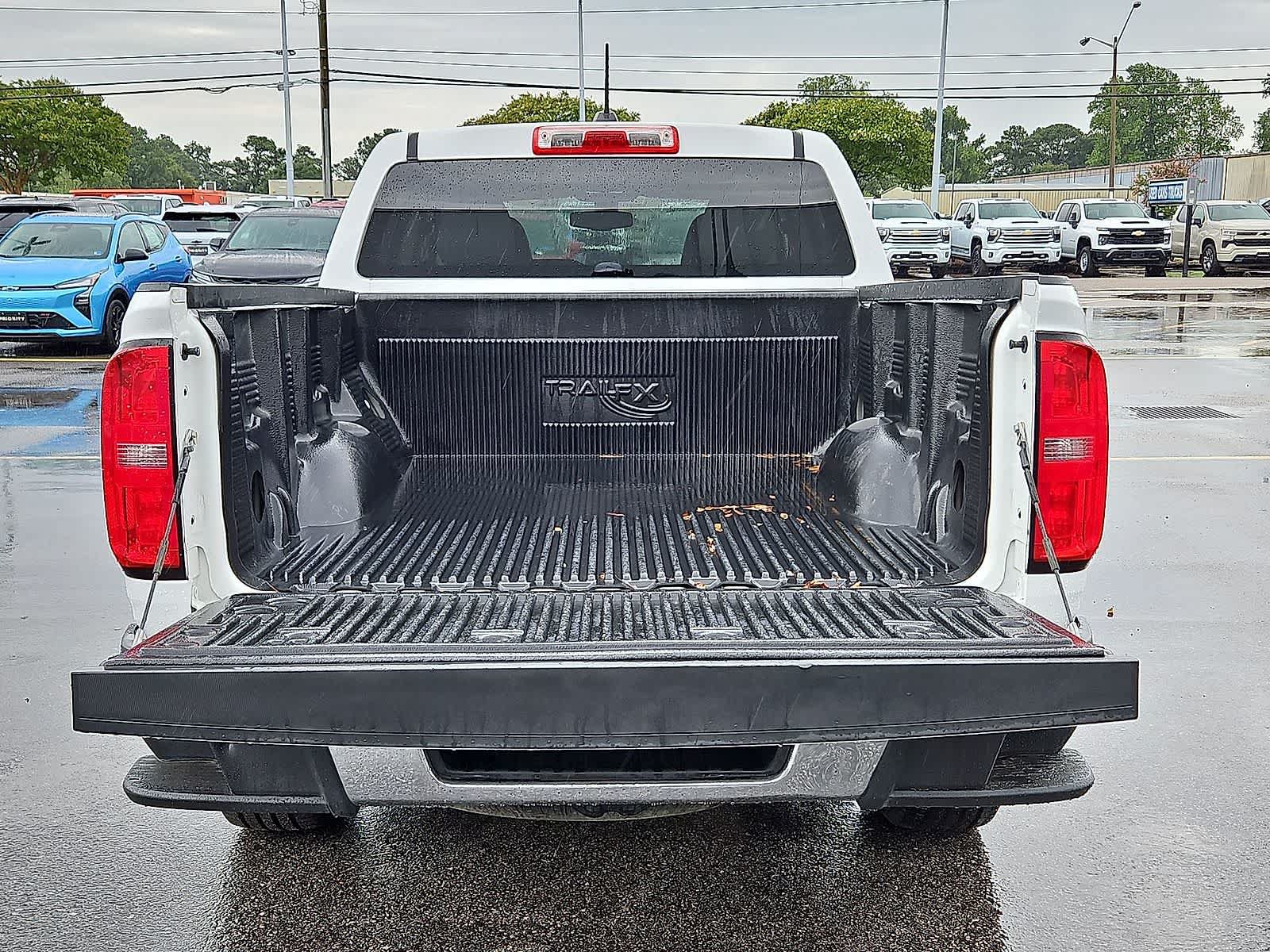 Used 2017 Chevrolet Colorado W/T w/ WT Convenience Package AWD/4WD image 28