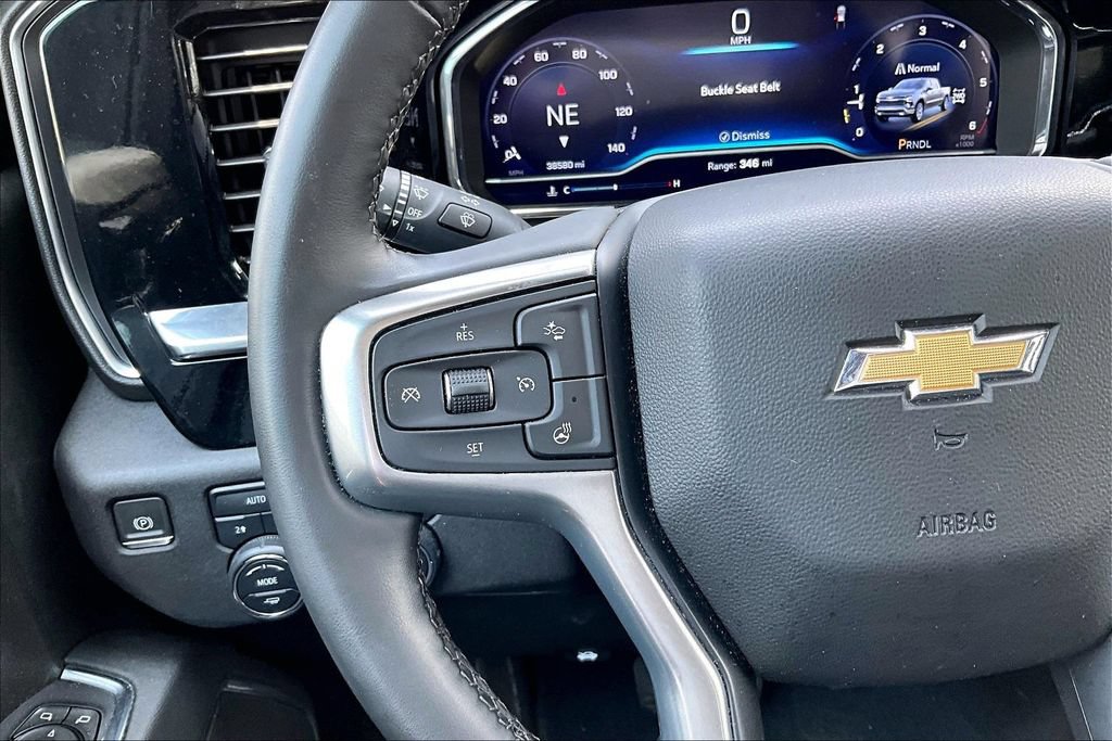Used 2024 Chevrolet Silverado 1500 LT AWD/4WD image 17