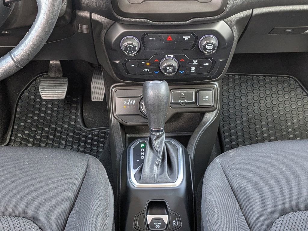 Used 2020 Jeep Renegade Altitude image 19