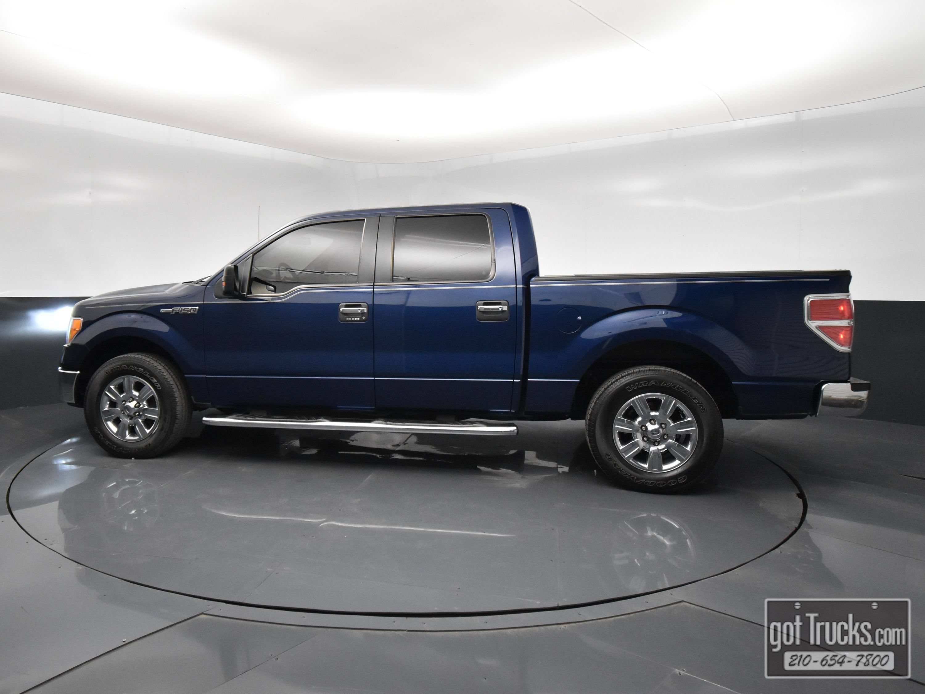 Used 2012 Ford F150 XLT w/ XLT Chrome Pkg RWD image 3