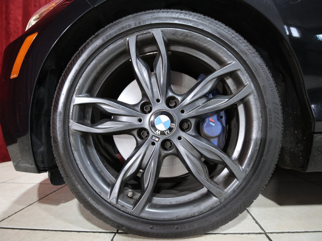 Used 2016 BMW M235i xDrive Coupe AWD/4WD image 7