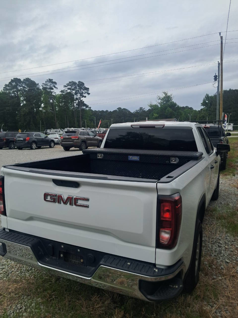 Used 2021 GMC Sierra 1500 2WD Double Cab w/ Convenience Package image 4