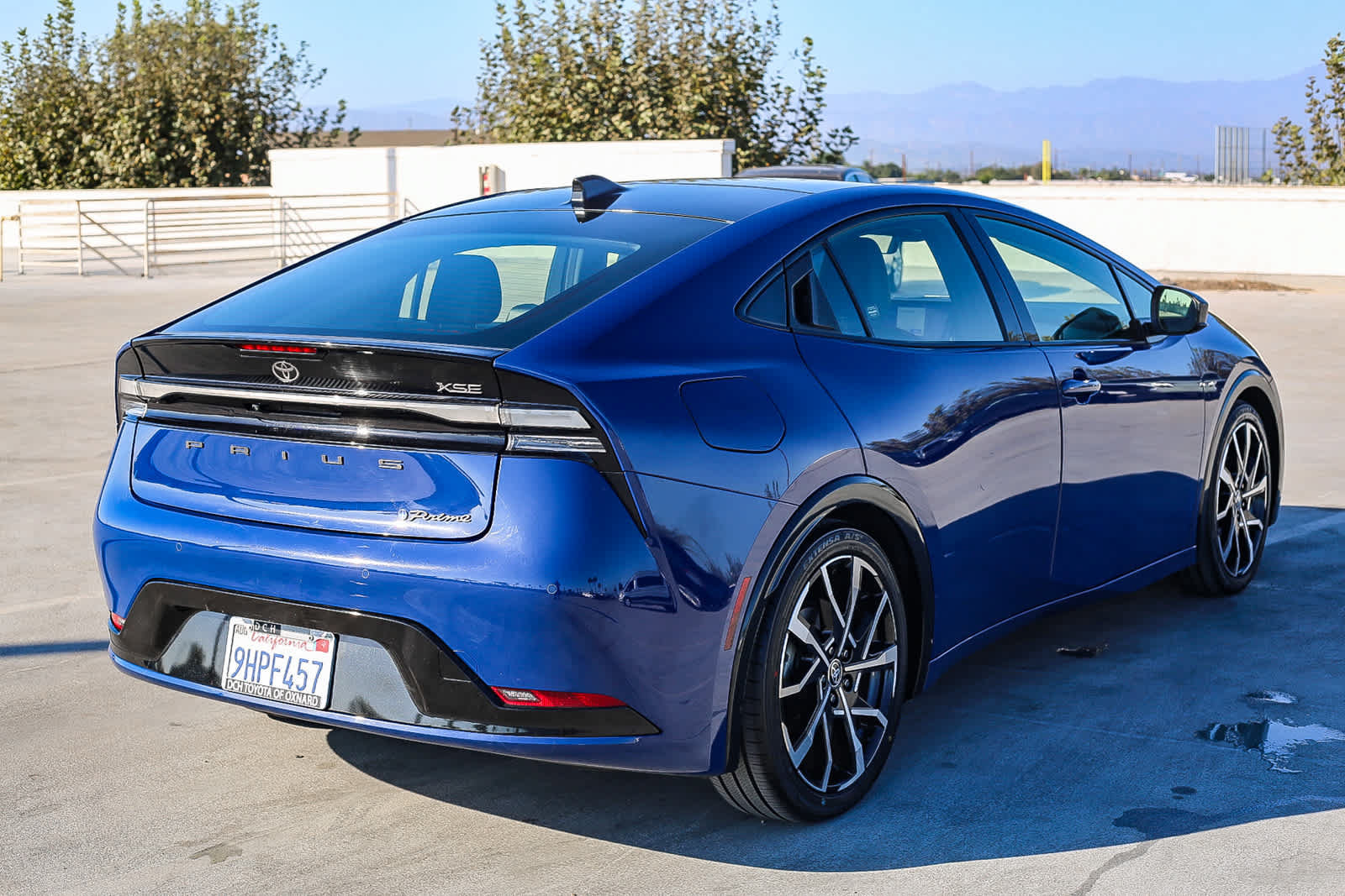 Used 2023 Toyota Prius Prime FWD image 5