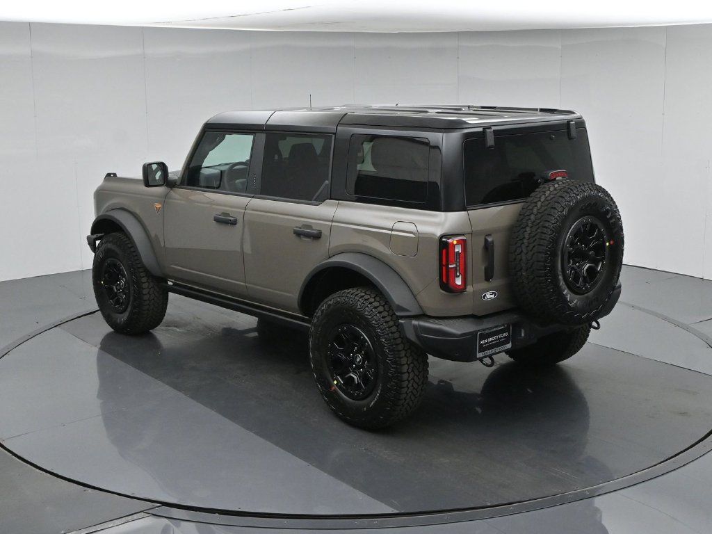 New 2026 Ford Bronco Badlands w/ Wildtrak Package AWD/4WD image 38