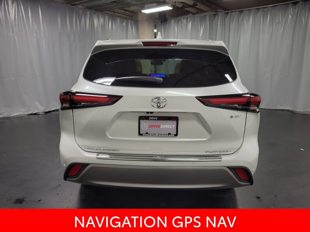 Used 2026 Toyota Highlander Platinum AWD/4WD image 7
