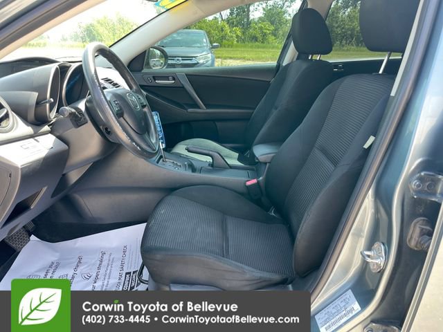 Used 2013 MAZDA MAZDA3 i Sport FWD image 17
