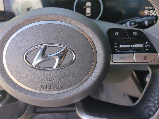 Certified 2023 Hyundai Elantra SEL w/ Convenience Package image 30