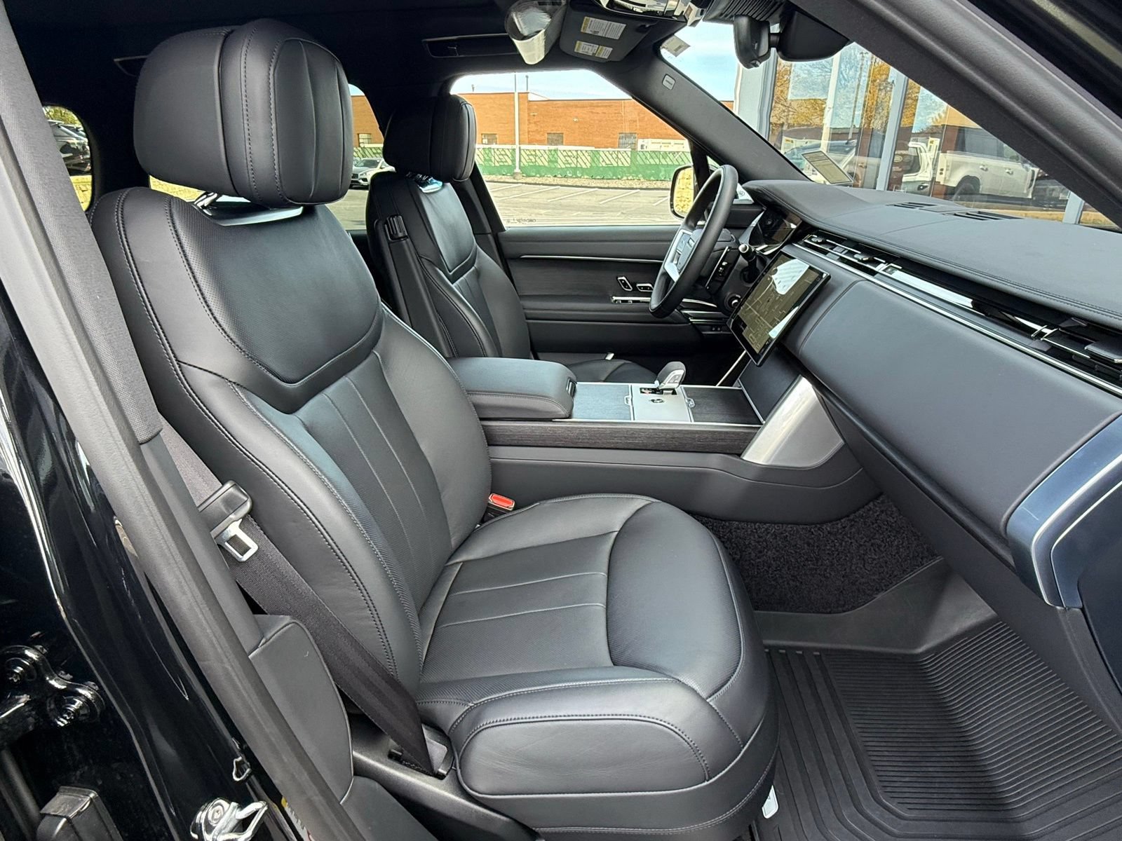 New 2026 Land Rover Range Rover SE AWD/4WD image 21