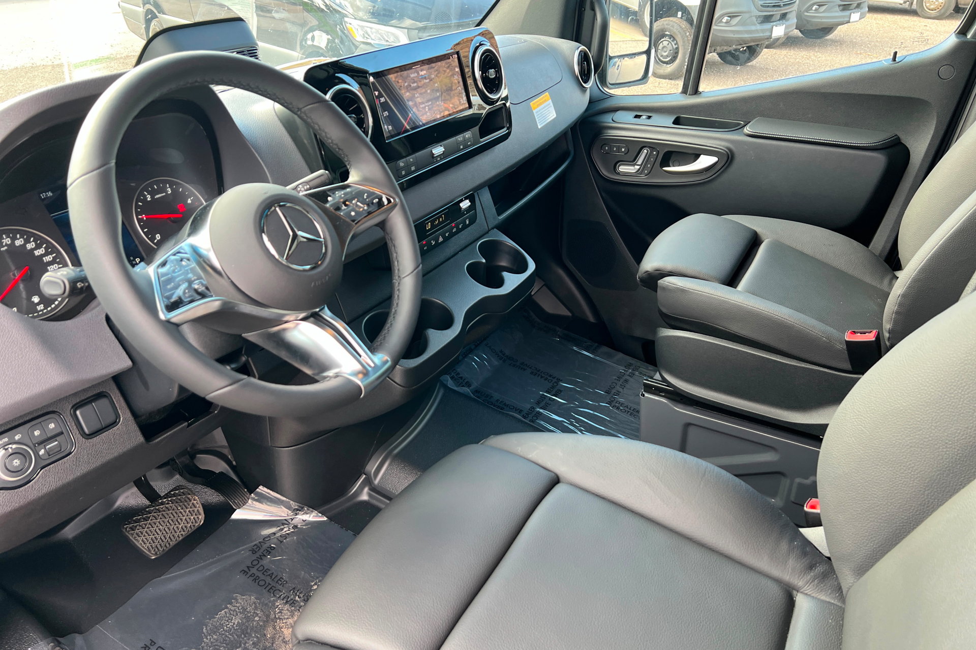 New 2026 Mercedes-Benz Sprinter 2500 image 15