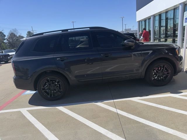 Used 2025 Kia Telluride EX X-Line AWD/4WD image 4