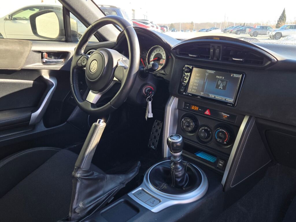 Used 2017 Toyota 86 image 7