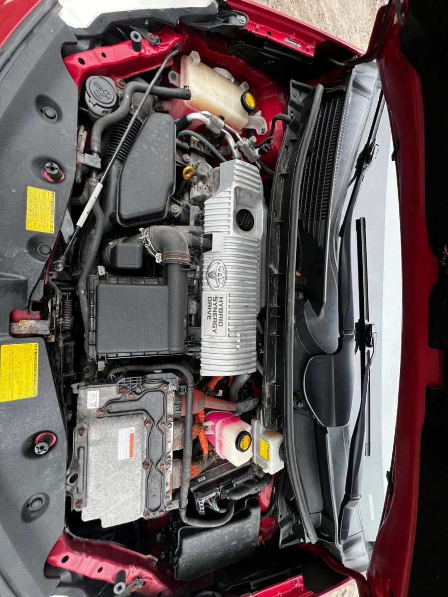 Used 2012 Toyota Prius V Two w/ Preferred Accessory Pkg FWD image 20