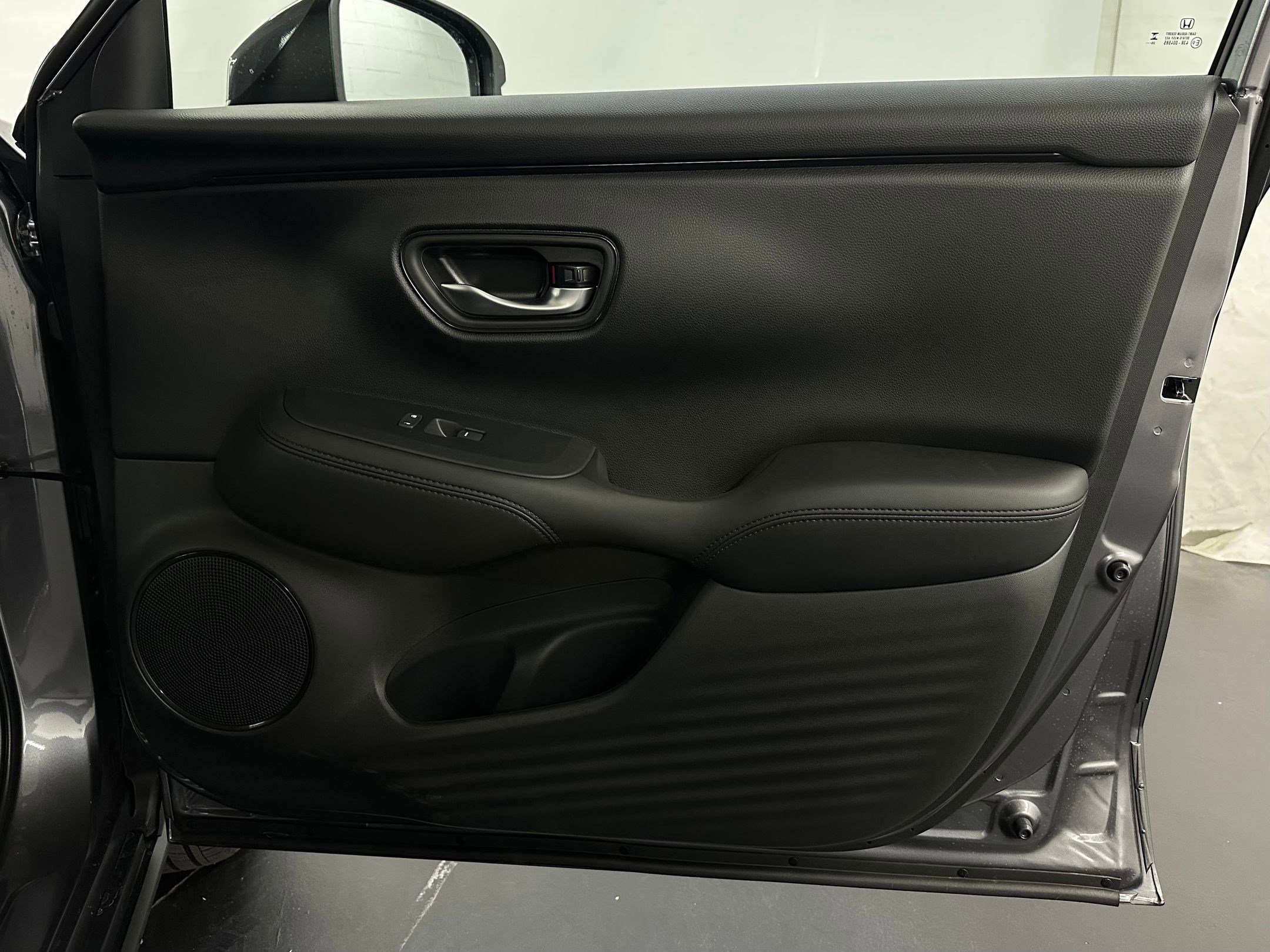 New 2026 Honda HR-V LX image 31