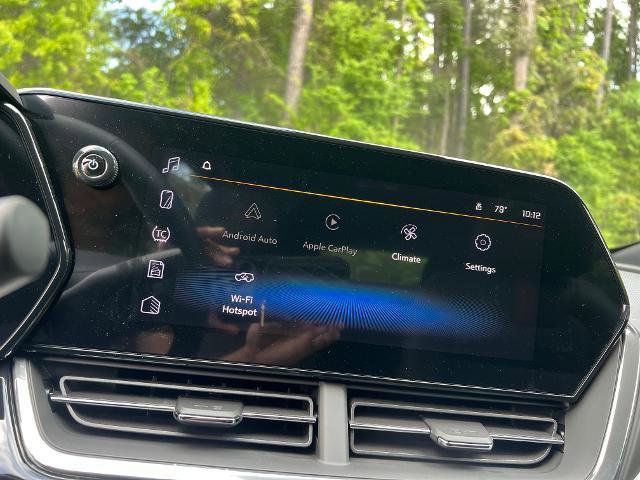 New 2026 Chevrolet Trax RS w/ Driver Confidence Package image 16