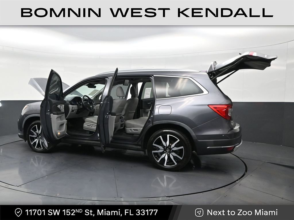Used 2019 Honda Pilot Touring image 32