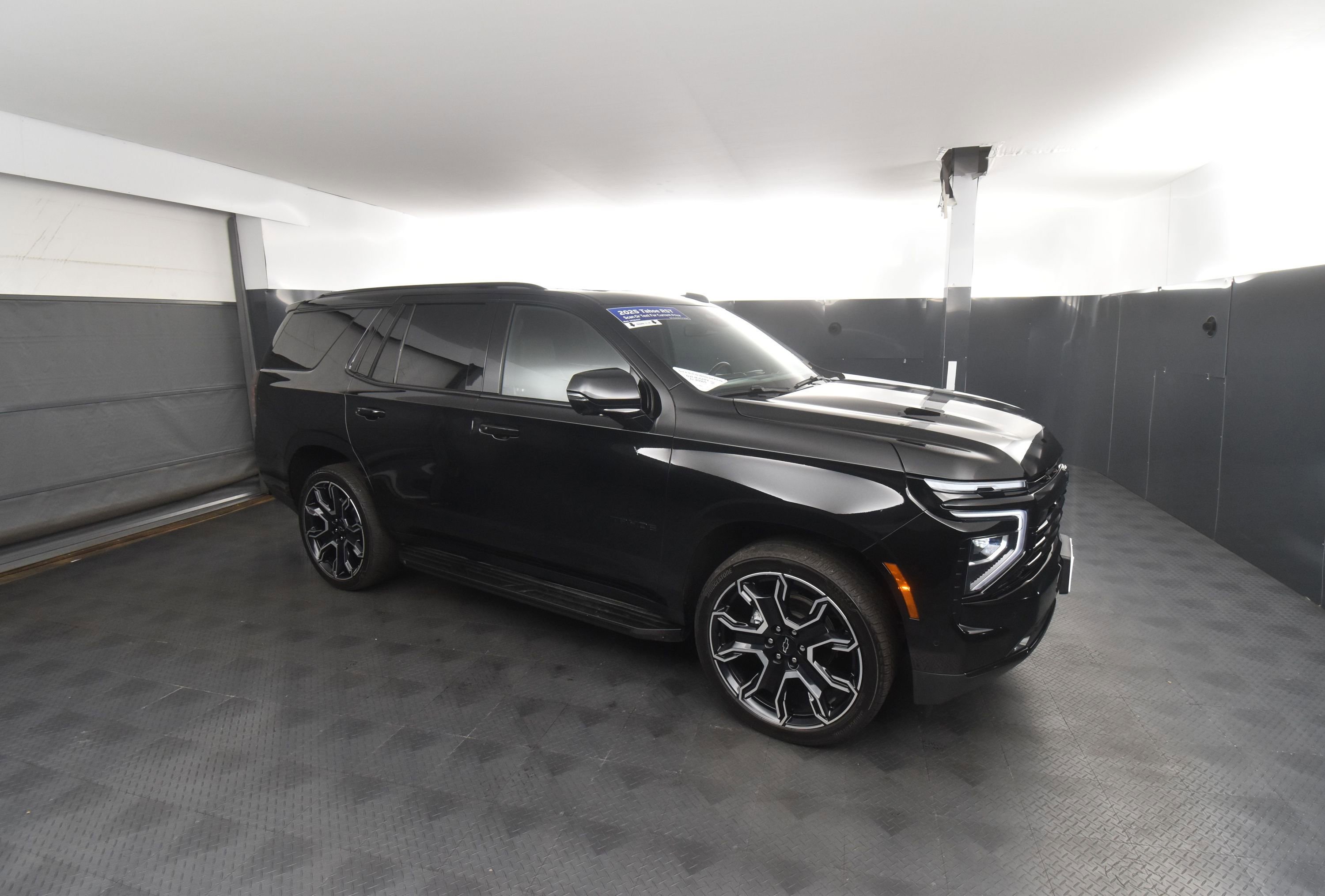 Used 2025 Chevrolet Tahoe RST w/ RST Capability Package image 5