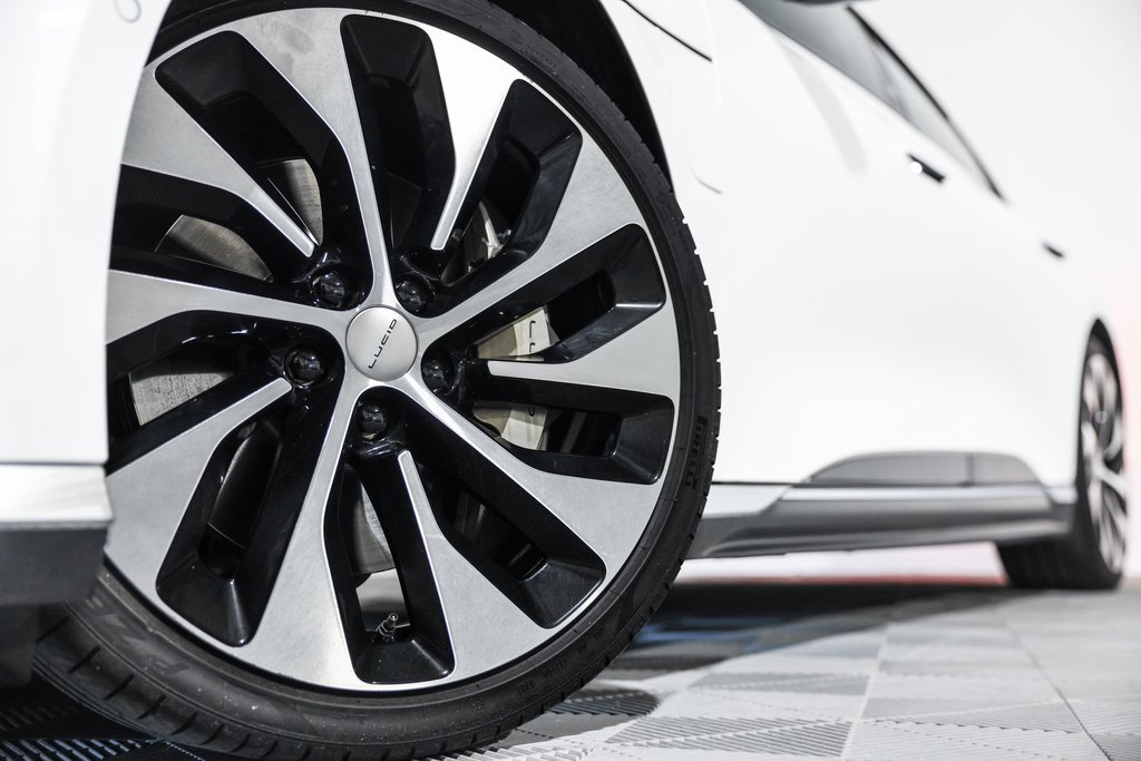 Used 2022 Lucid Air Grand Touring image 11