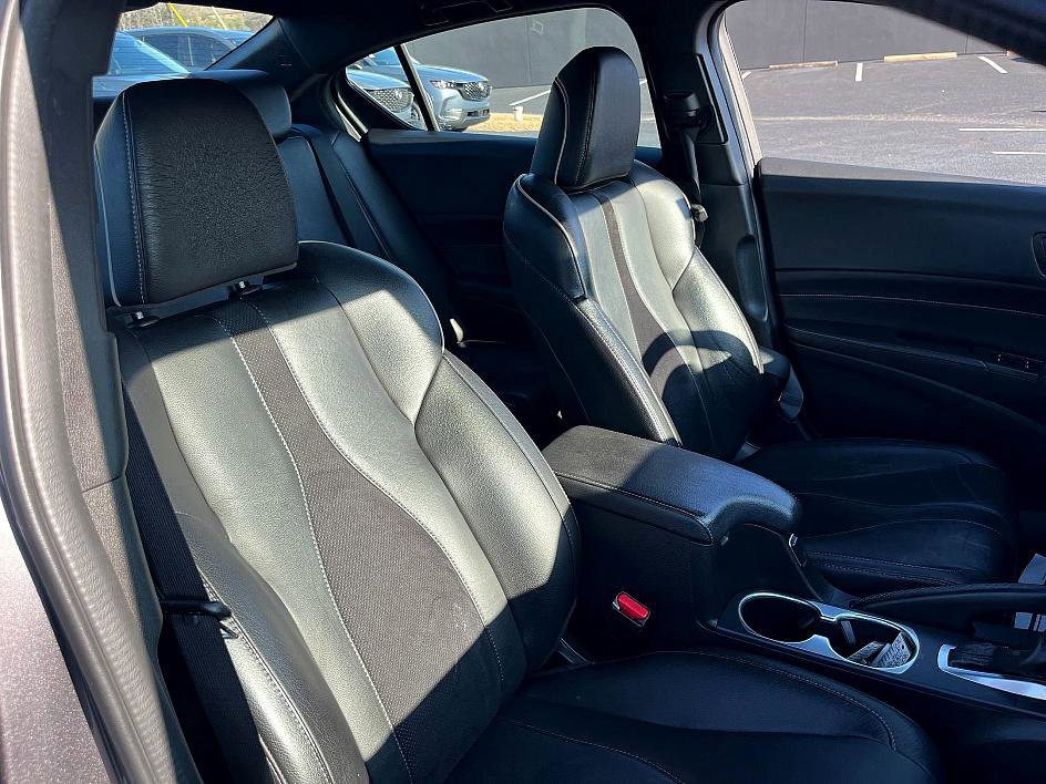 Used 2020 Acura ILX w/ Premium & A-SPEC Package image 30