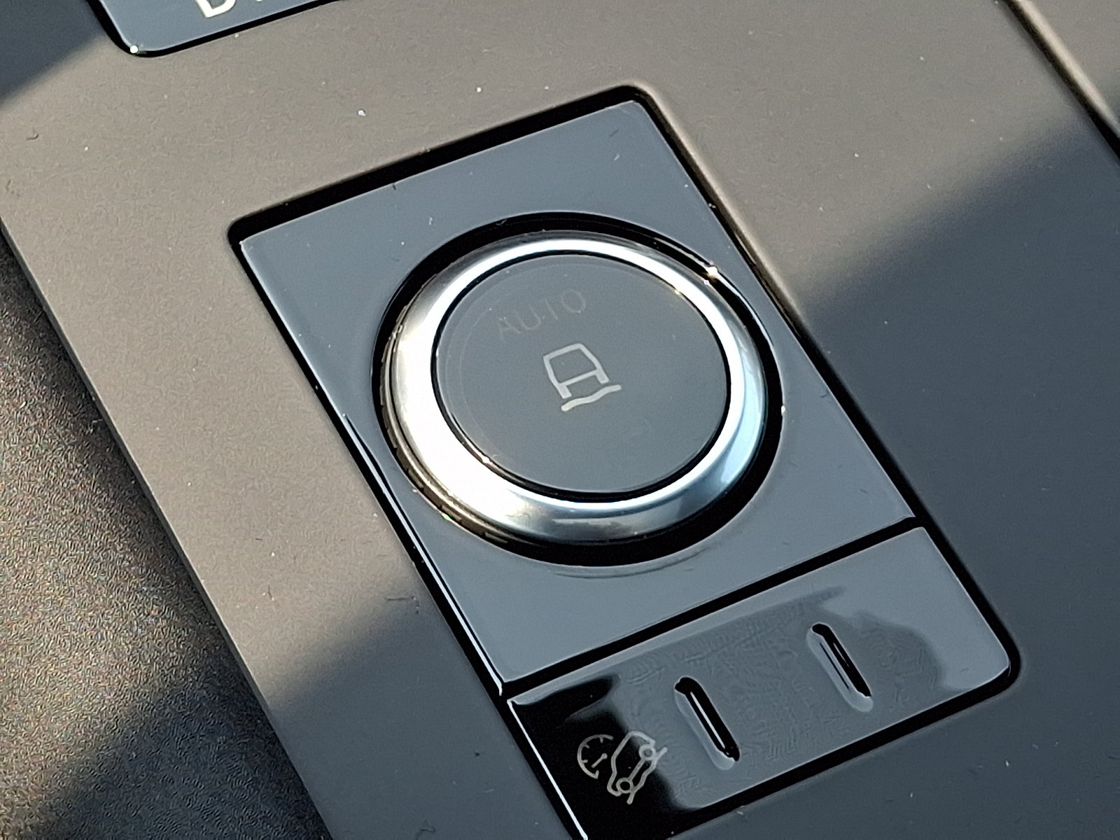 New 2026 Land Rover Discovery Dynamic SE AWD/4WD image 19