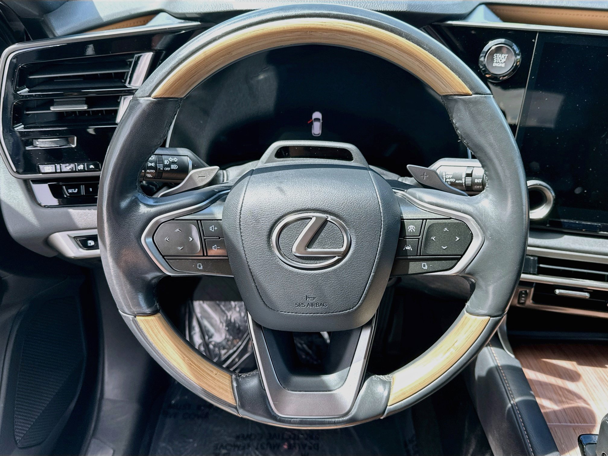 Used 2023 Lexus RX 350 Premium Plus w/ Cold Area Package AWD/4WD image 17