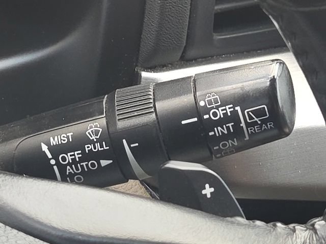 Used 2018 Honda Odyssey Elite image 45