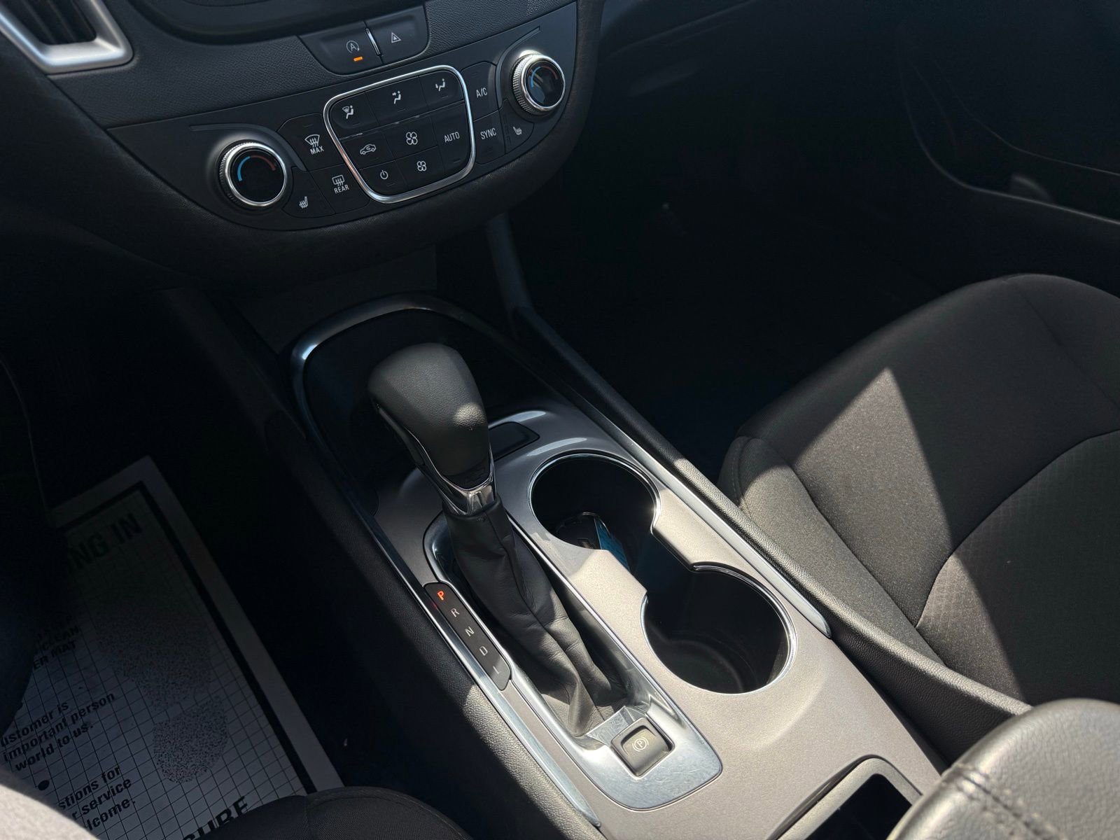 Used 2022 Chevrolet Malibu LT image 16