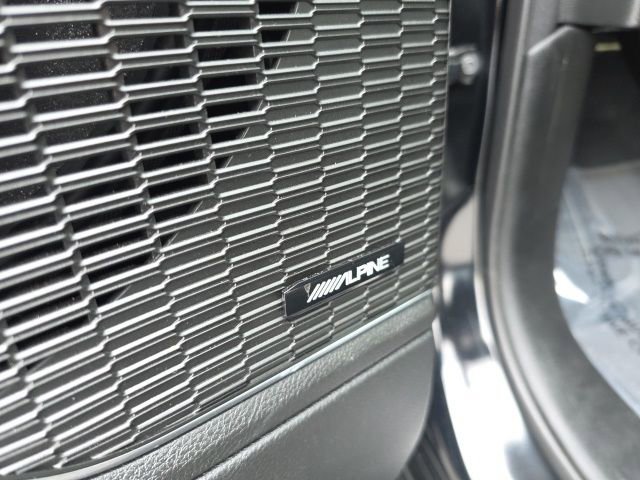 Used 2024 Jeep Grand Cherokee Overland w/ Adv Protech Group III image 14