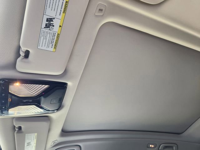 Used 2026 BMW X7 xDrive40i AWD/4WD image 25