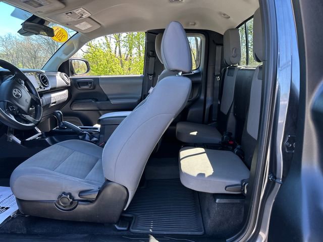 Used 2021 Toyota Tacoma SR w/ SX Package AWD/4WD image 25