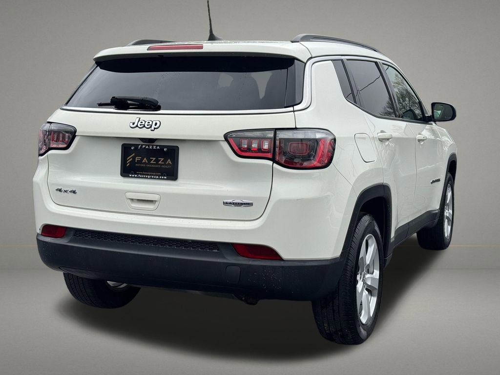 Used 2018 Jeep Compass Latitude w/ Popular Equipment Group AWD/4WD image 5
