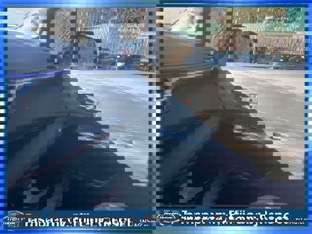 Certified 2024 Toyota Sienna XSE image 34