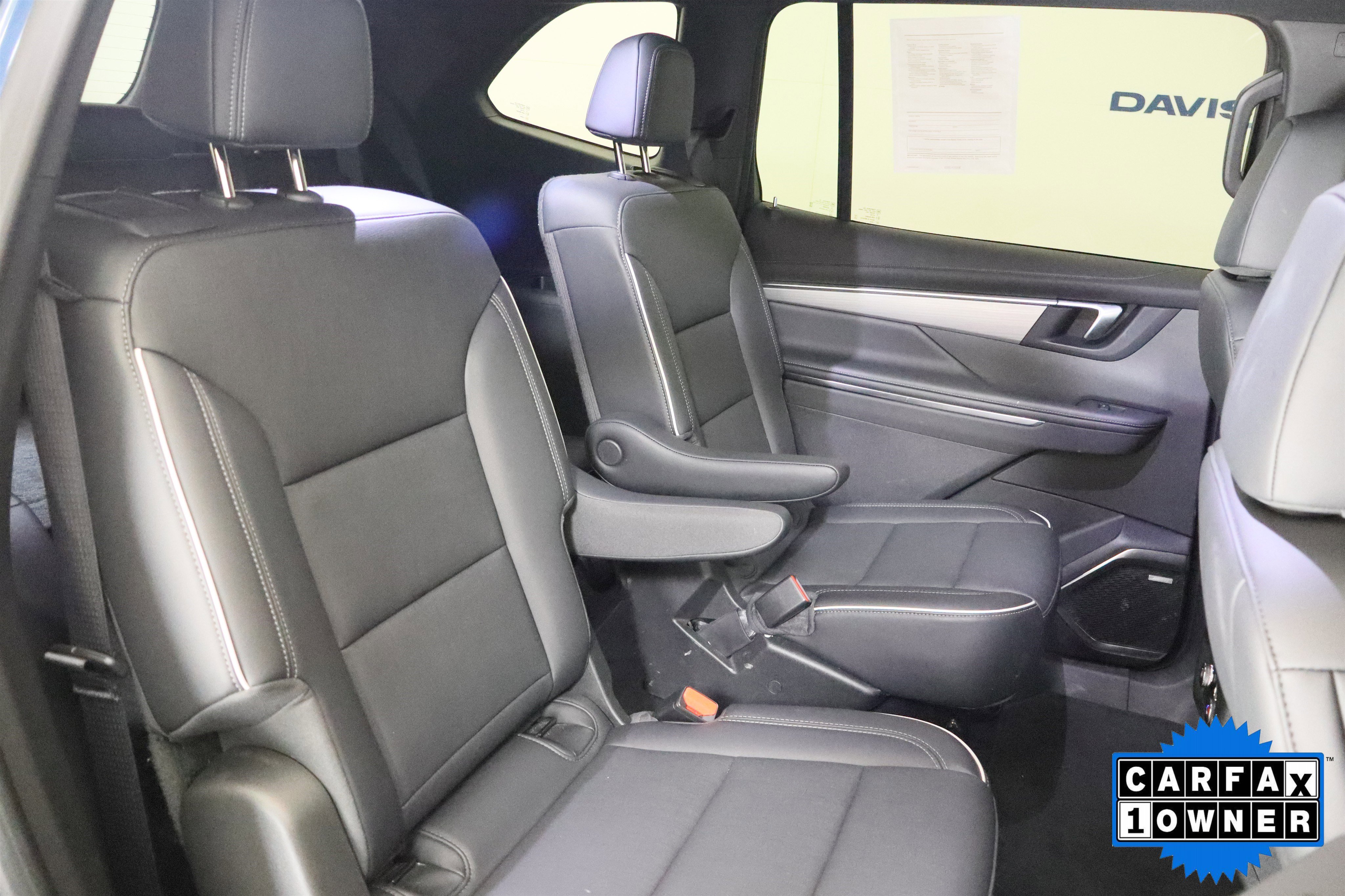 Used 2025 Buick Enclave Preferred FWD image 20