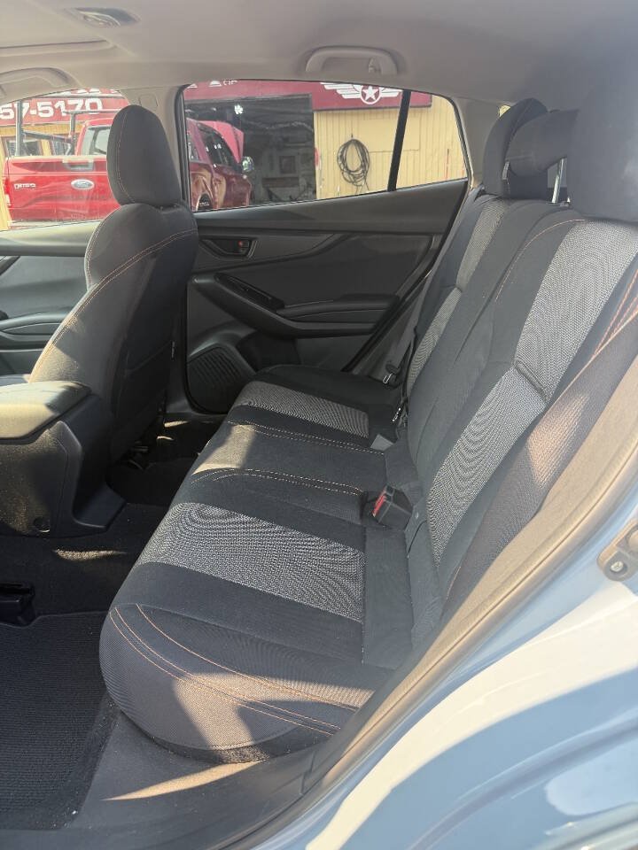 Used 2018 Subaru Crosstrek 2.0i Premium AWD/4WD image 13