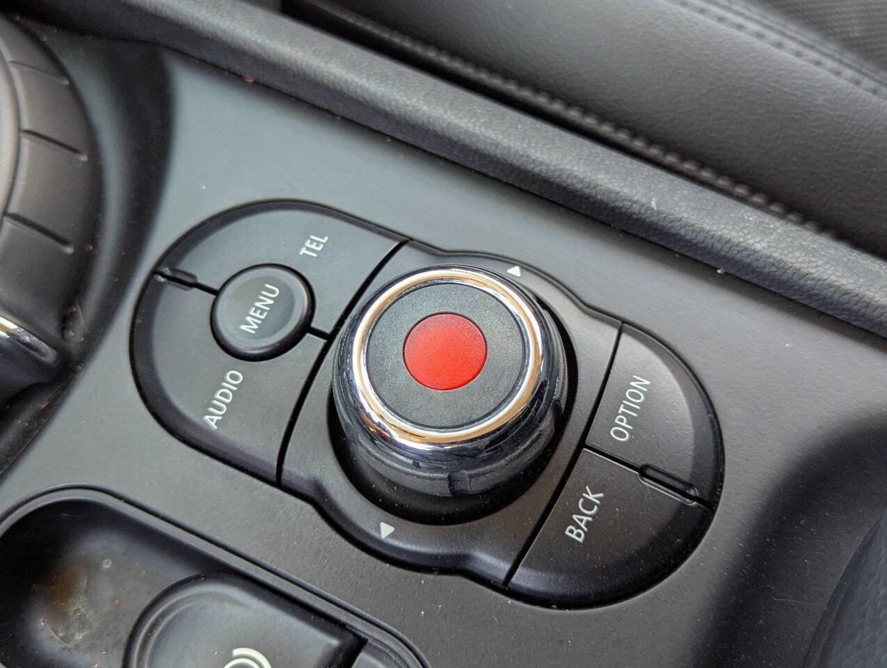 Used 2016 MINI Cooper Clubman FWD image 34