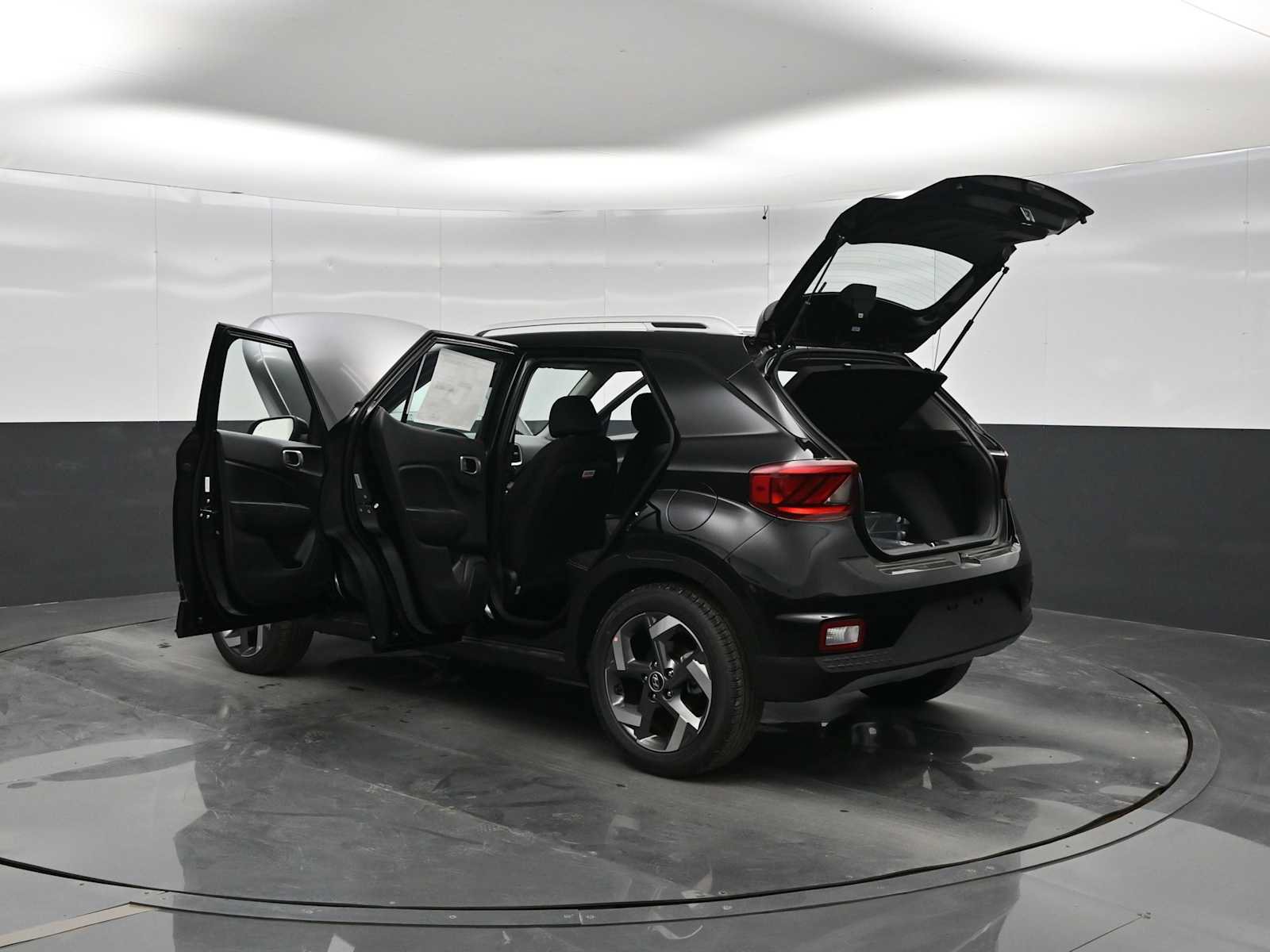 New 2026 Hyundai Venue SEL FWD image 43
